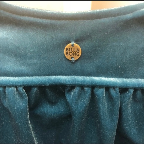 Billabong velvet dress - Picture 3 of 3